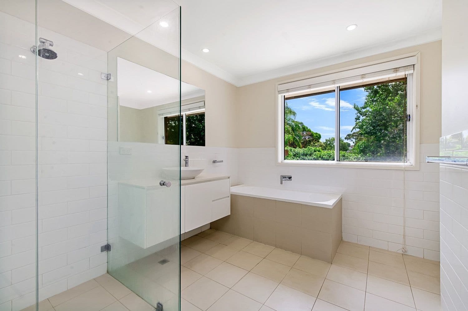 25 Antill Crescent, Baulkham Hills, Baulkham Hills - Thumbnail 6