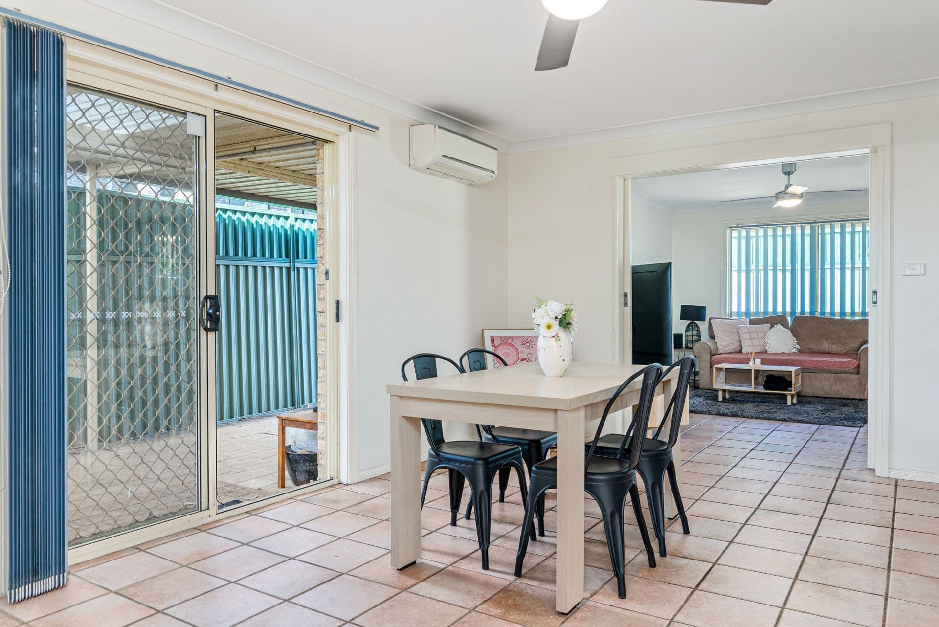 6 Yorlin Place, Rouse Hill, Rouse Hill - Thumbnail 5
