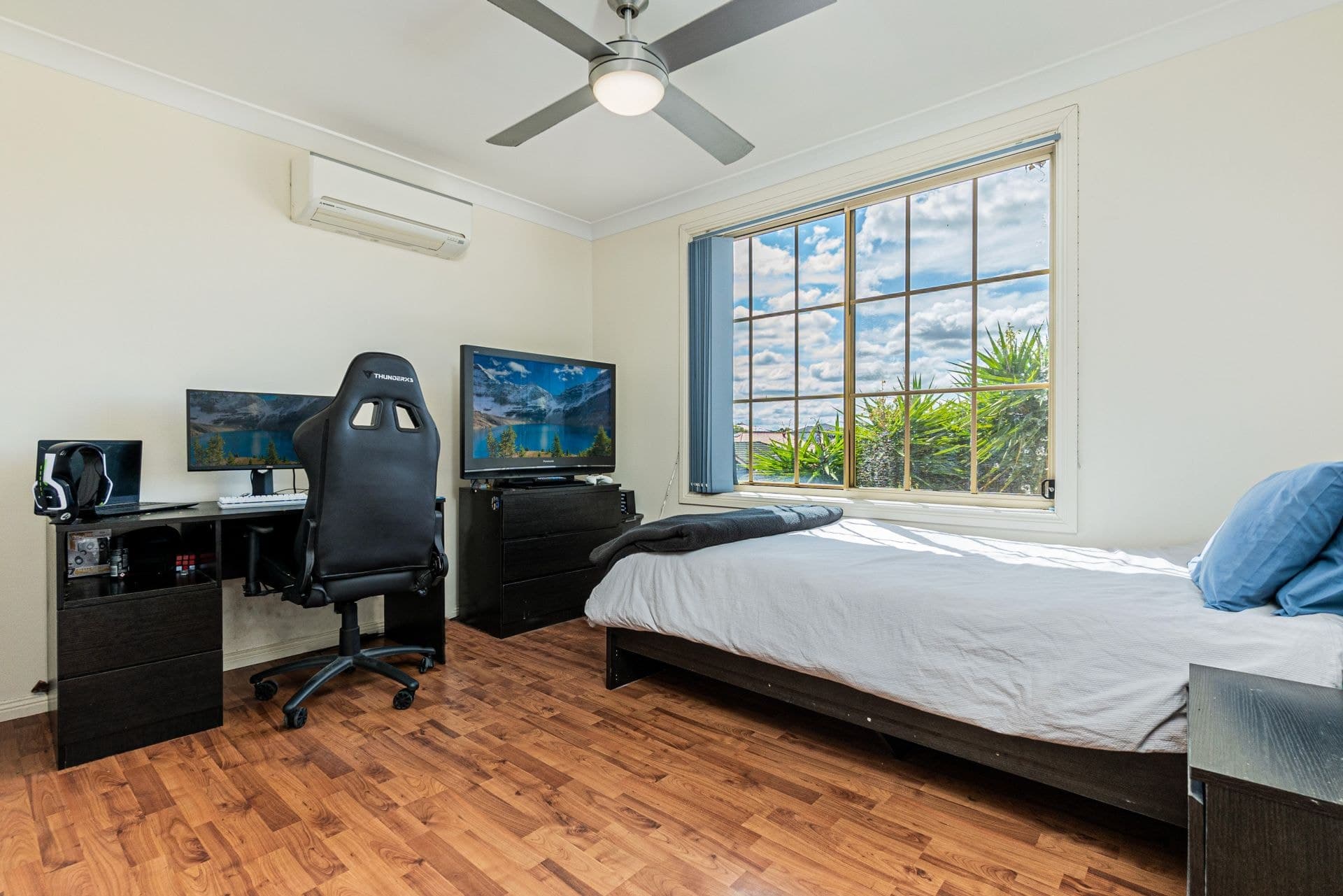 6 Yorlin Place, Rouse Hill, Rouse Hill - Thumbnail 8