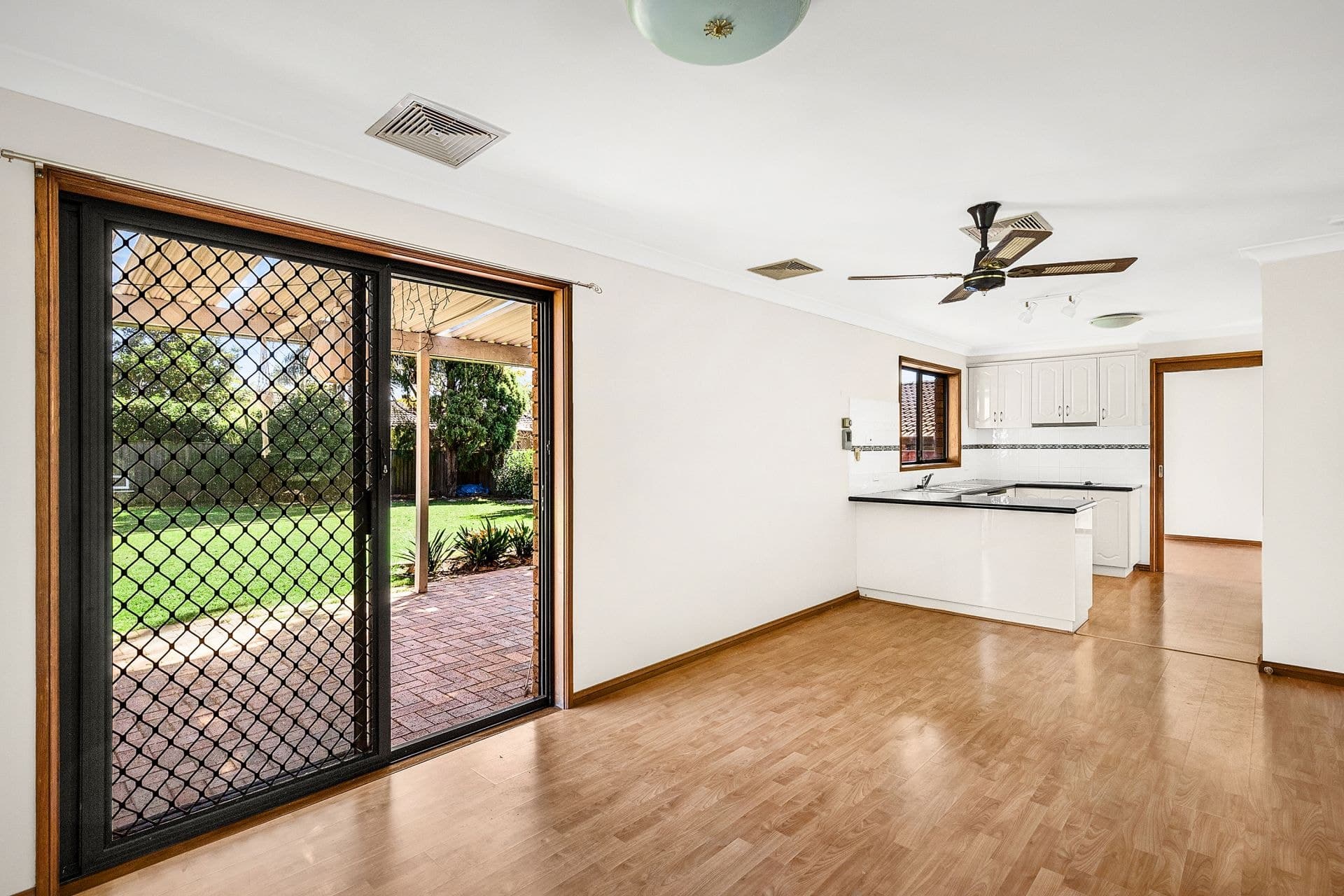 133 Shepherds Drive, Cherrybrook, Cherrybrook - Thumbnail 3