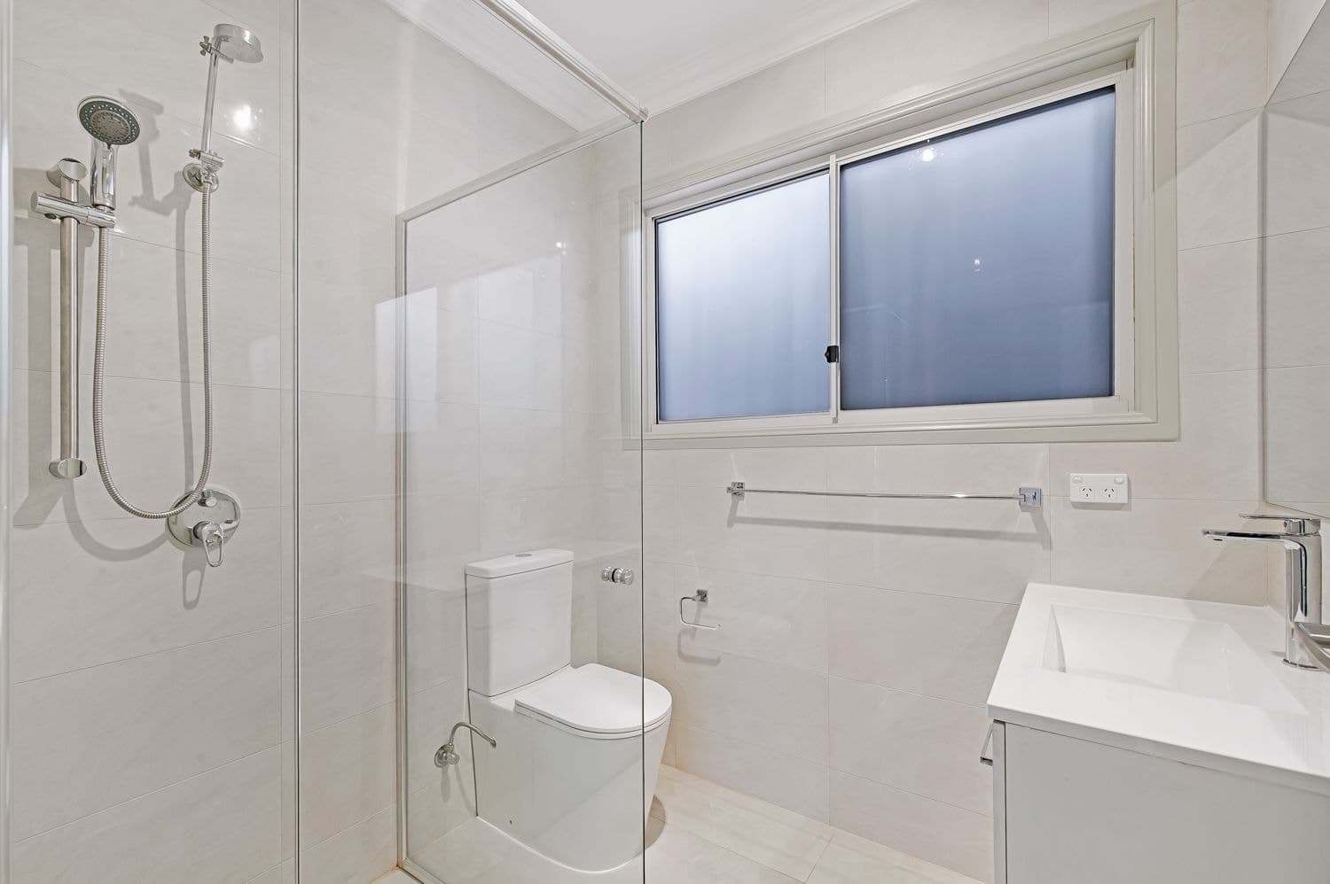 12A Huddart Avenue, Normanhurst, Normanhurst - Thumbnail 7