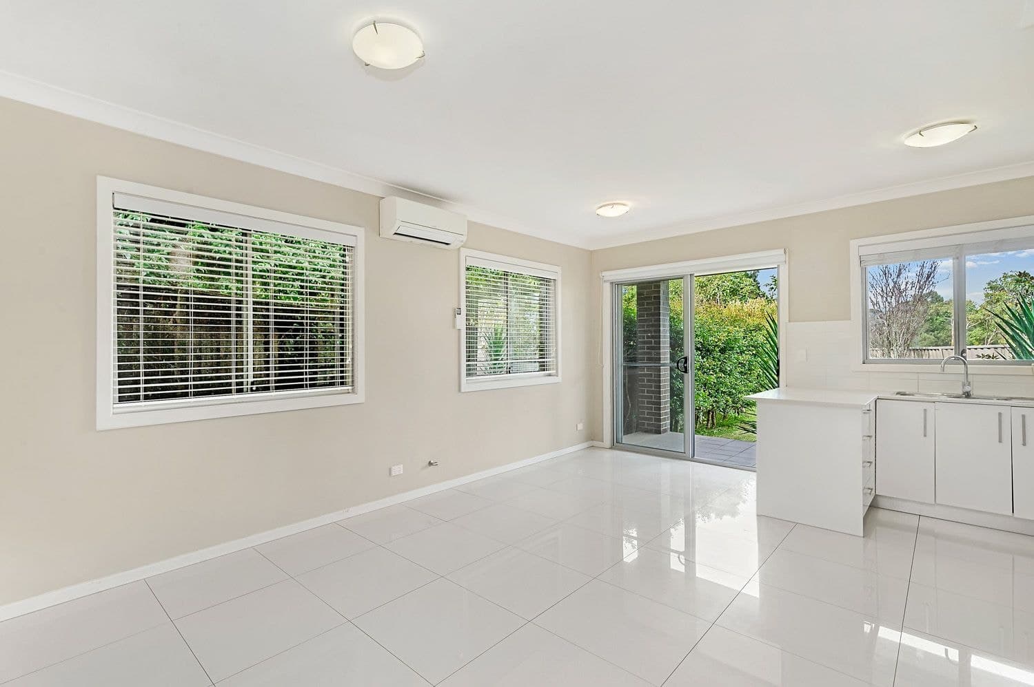 31a Clarke Road, Waitara, Waitara - Thumbnail 4