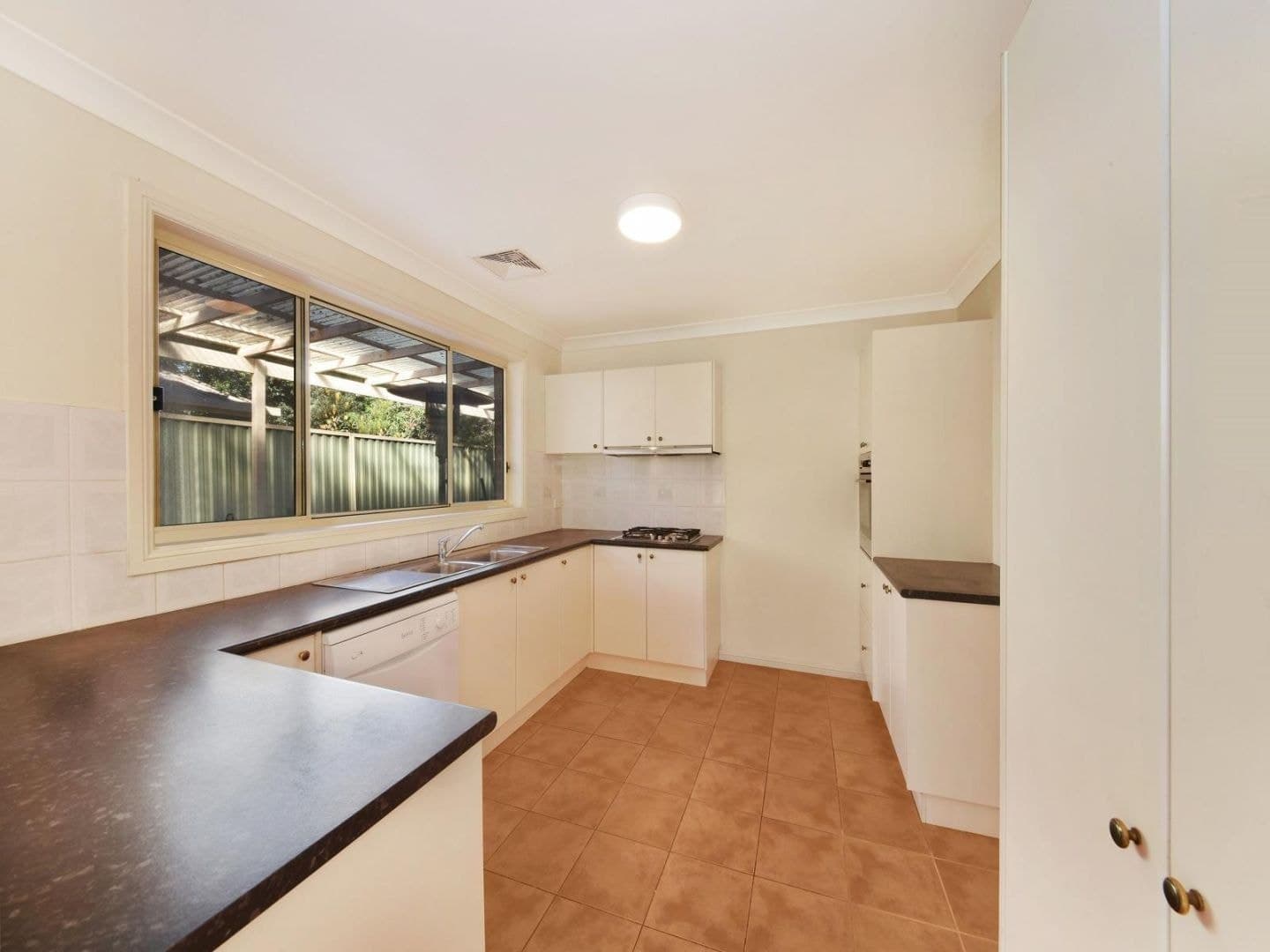 2 Kookaburra Road, Hornsby Heights, Hornsby Heights - Thumbnail 3