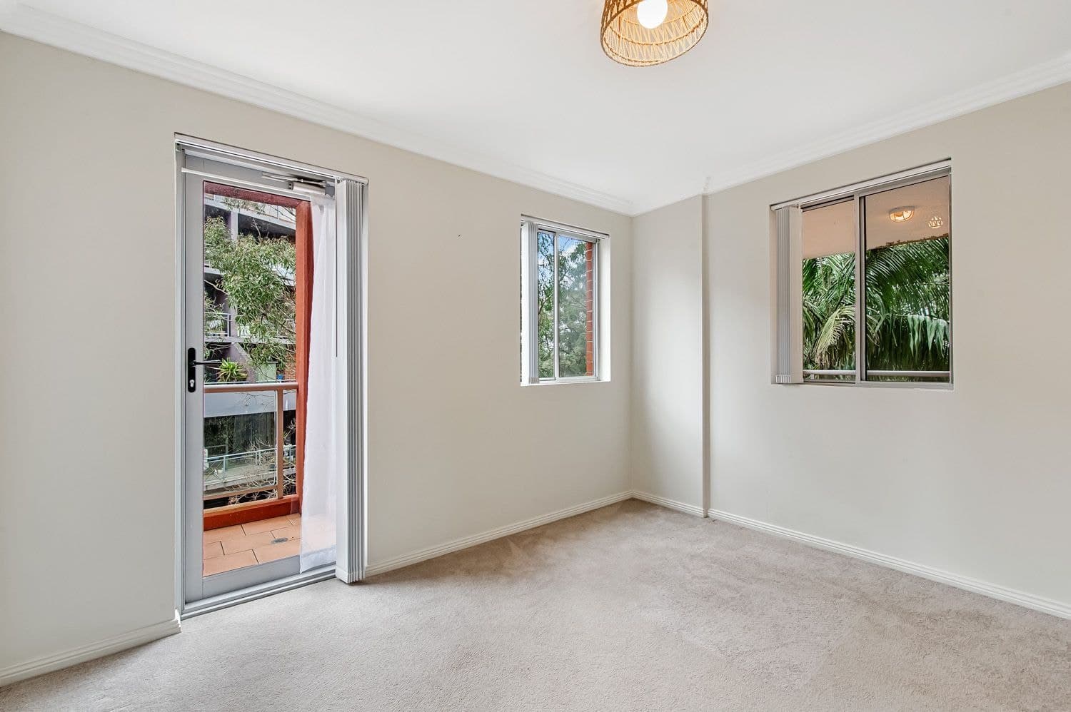 20/20-22 College Crescent, Hornsby, Hornsby - Thumbnail 5