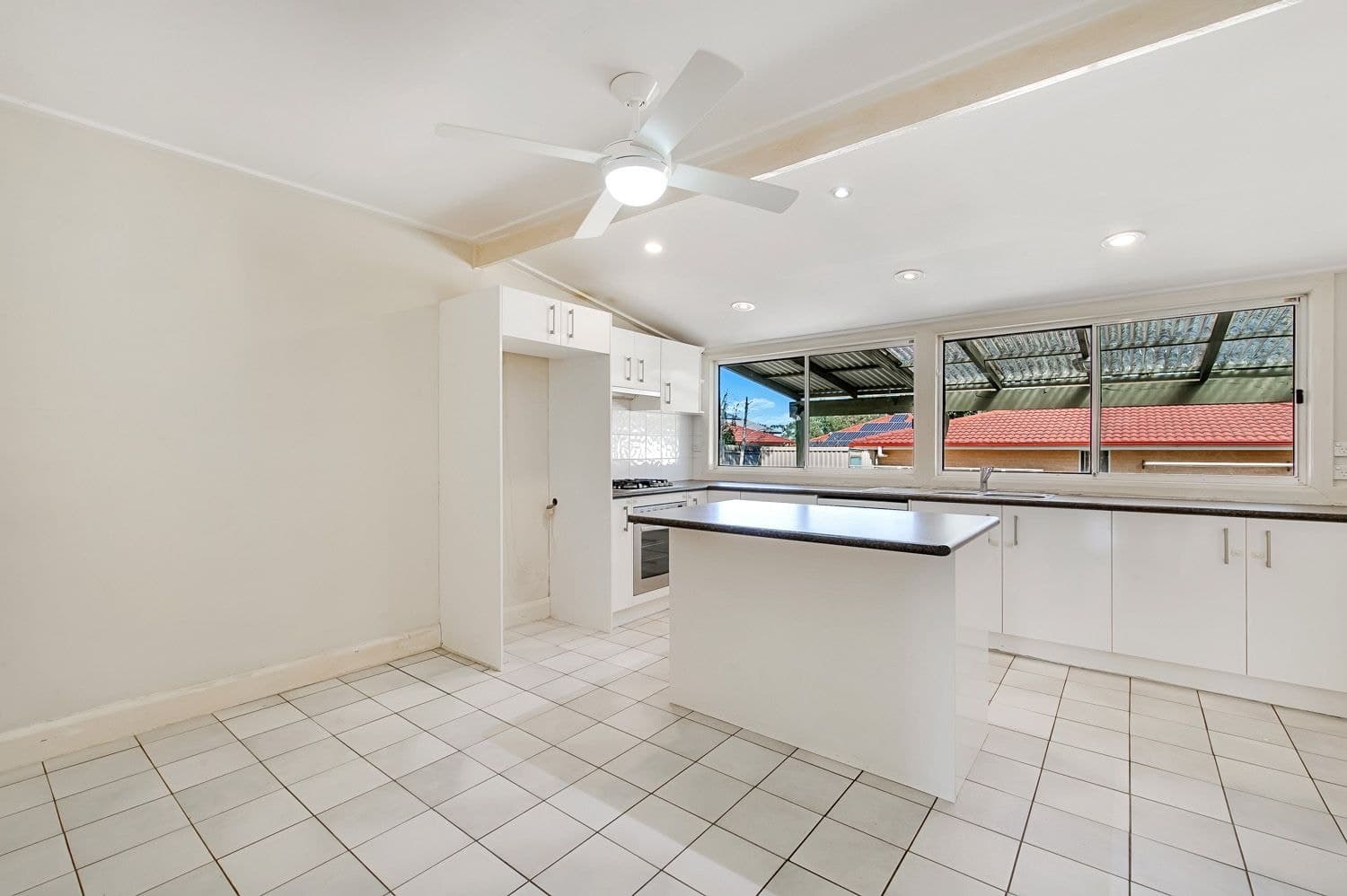 8 Ku-Ring-Gai Chase Road, Mount Colah, Mount Colah - Thumbnail 3