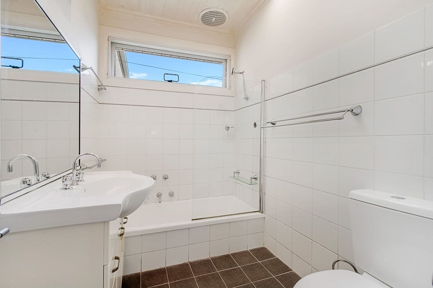 8 Ku-Ring-Gai Chase Road, Mount Colah, Mount Colah - Thumbnail 6