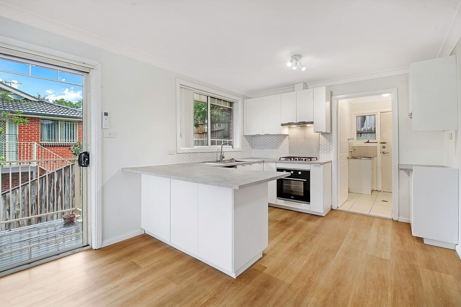 5/2a Paling Street, Pennant Hills, Pennant Hills - Thumbnail 3