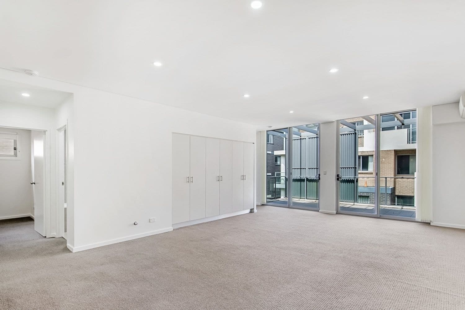 311/42-44 Park Avenue, Waitara, Waitara - Thumbnail 4