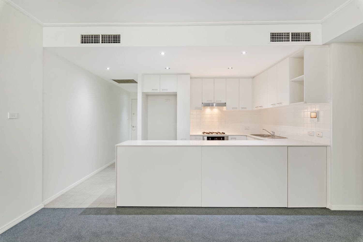 5/11-19 Waitara Avenue, Waitara, 5/11-19 Waitara Avenue - Thumbnail 3