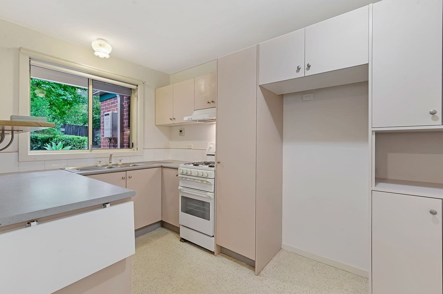 4/92 Boundary Road, Pennant Hills, Pennant Hills - Thumbnail 2