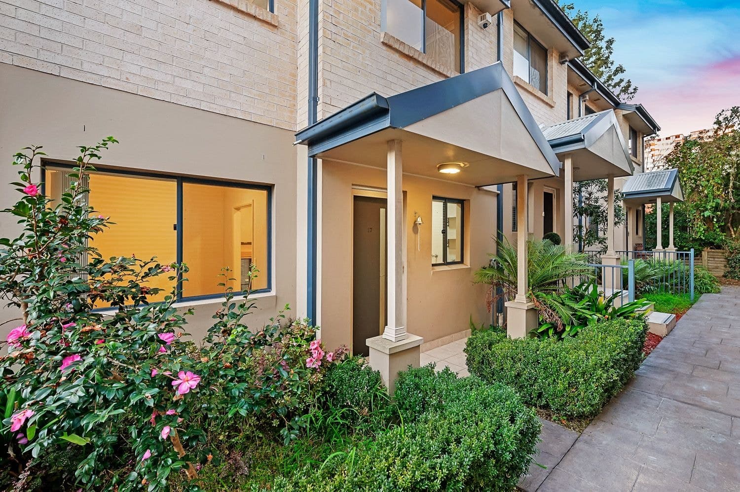 17/6-12 Nursery Street, Hornsby, Hornsby - Thumbnail 2