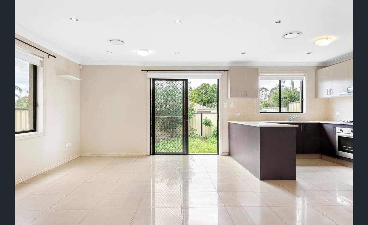 12/2 Chester Street, Blacktown, Blacktown - Thumbnail 3