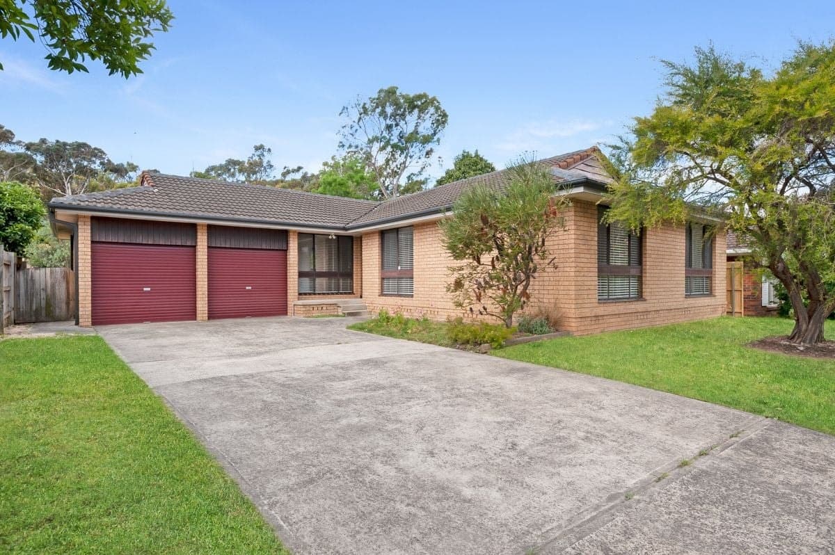 6 Western Crescent, Westleigh, Westleigh - Thumbnail 2
