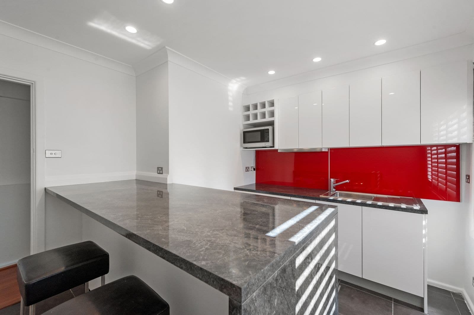 26A Frith Avenue, Normanhurst, Normanhurst - Thumbnail 5
