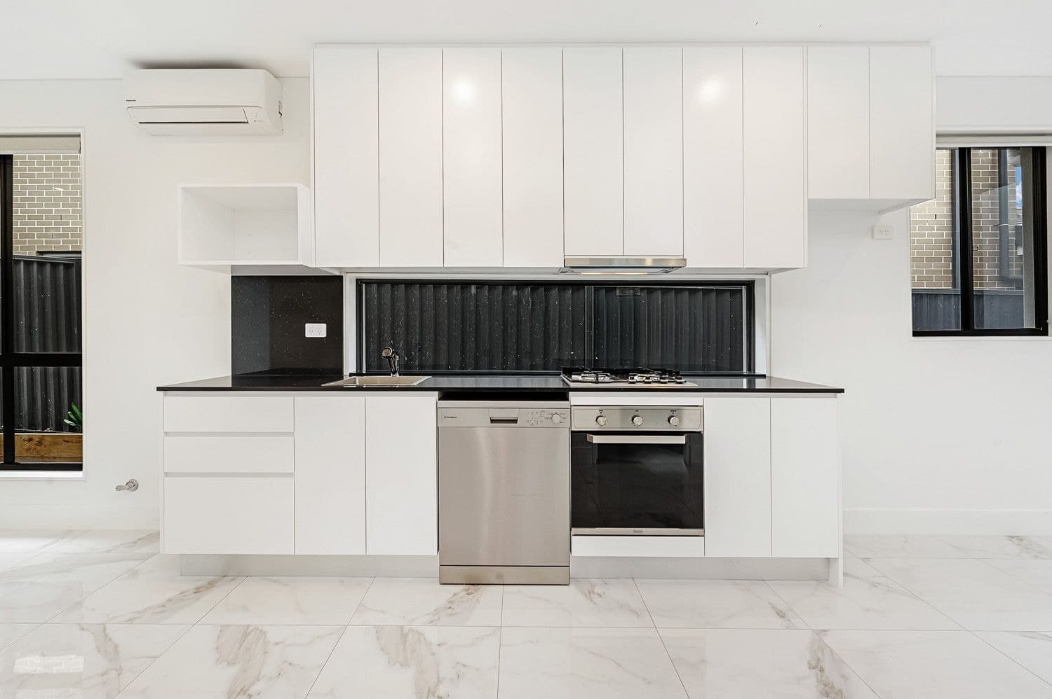 4A Homewood Avenue, Hornsby, Hornsby - Thumbnail 4