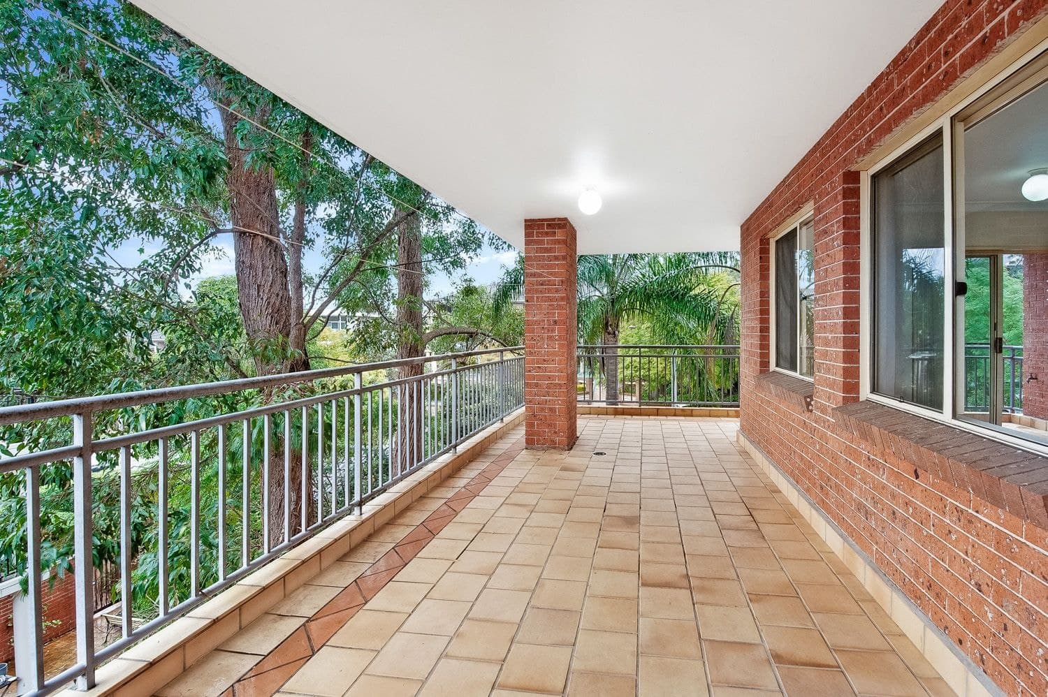 12/5-7 May Street, Hornsby, Hornsby - Thumbnail 2