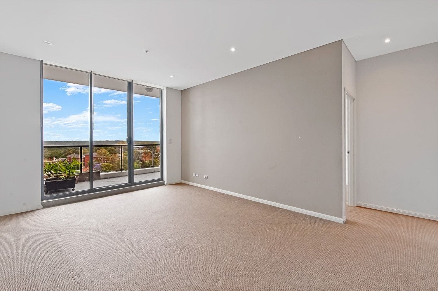 1613/1C Burdett Street, Hornsby, Hornsby - Thumbnail 4