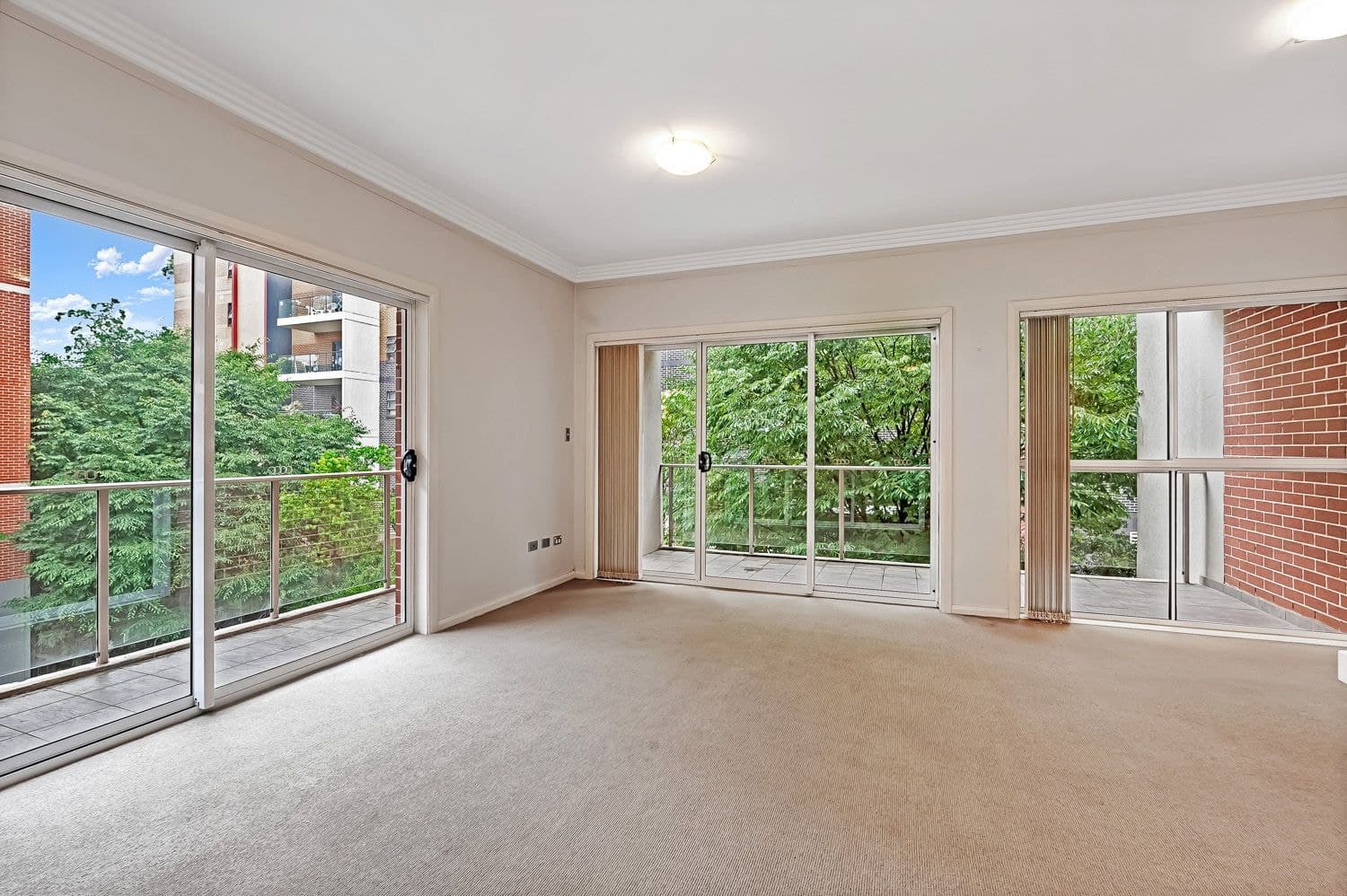 11/14-18 College Crescent, Hornsby, Hornsby - Thumbnail 4
