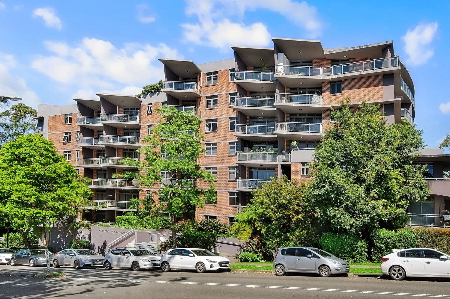 27/24-28 College Crescent, Hornsby, Hornsby - Thumbnail 2