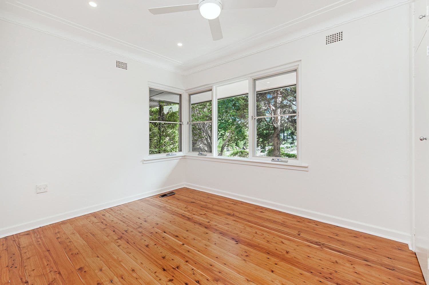28a Yarrara Road, Pennant Hills, Pennant Hills - Thumbnail 4