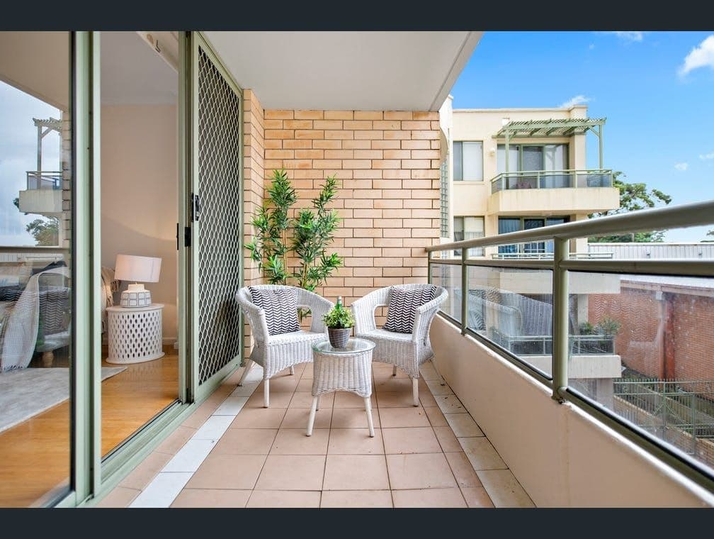 33/107-115 Pacific Highway, Hornsby, Hornsby - Thumbnail 2