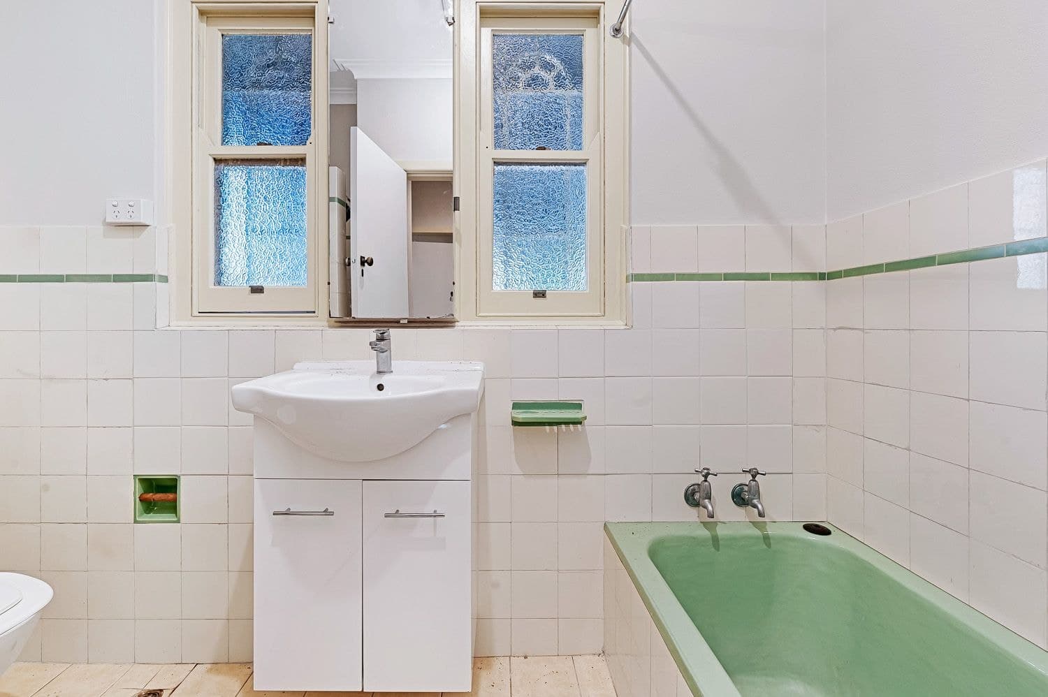 99 Pennant Hills Road, Normanhurst, Normanhurst - Thumbnail 3