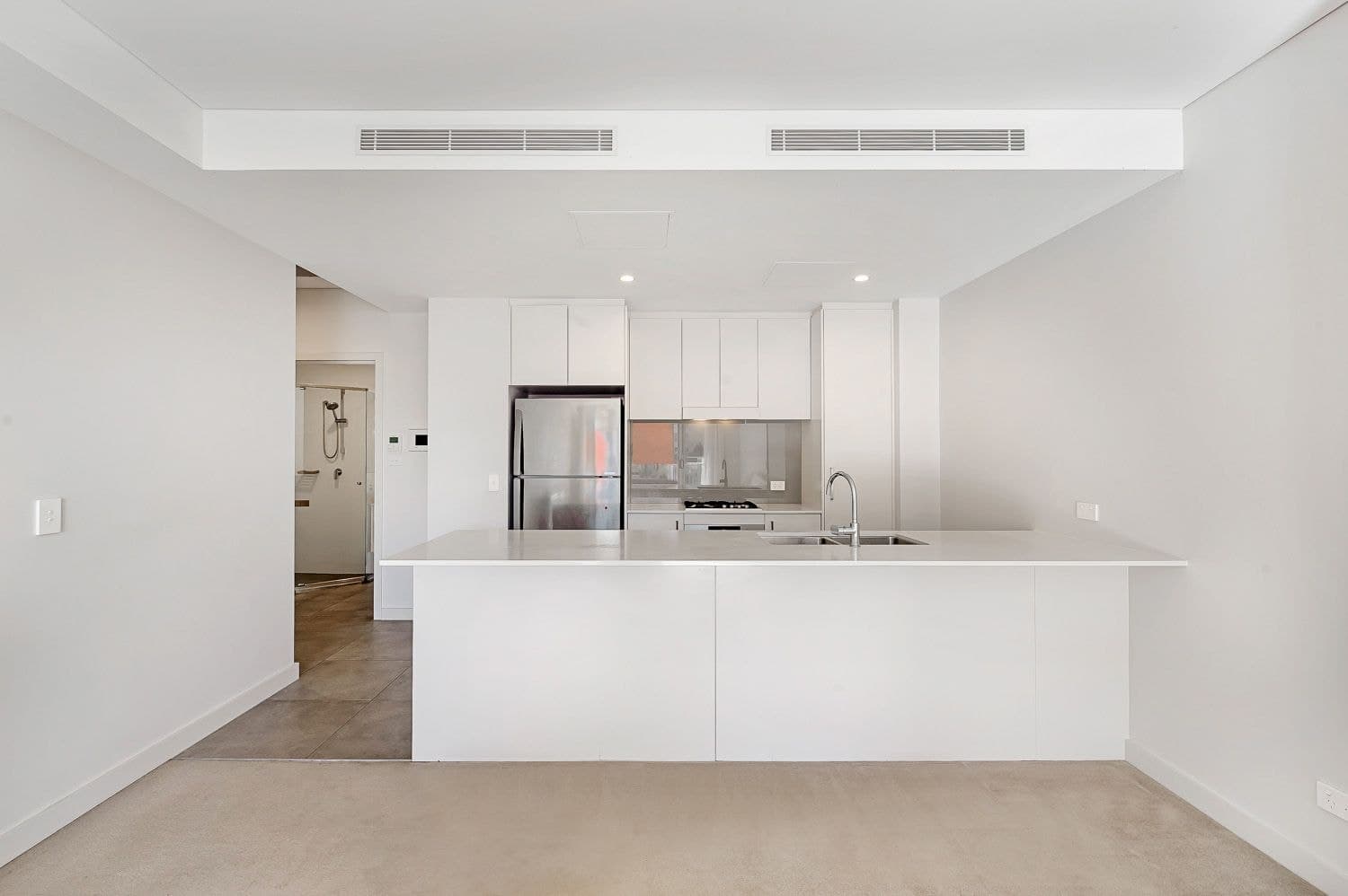 203/3 Pretoria Parade, Hornsby, Hornsby - Thumbnail 2