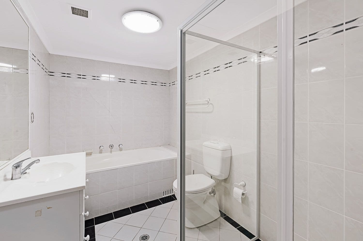 153/107-115 Pacific Highway, Hornsby, Hornsby - Thumbnail 5