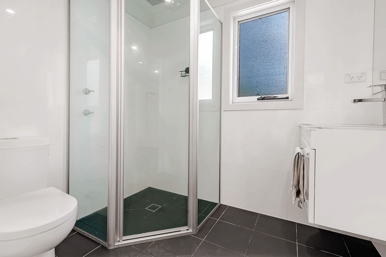 426 Somerville Road, Hornsby Heights, Hornsby Heights - Thumbnail 4
