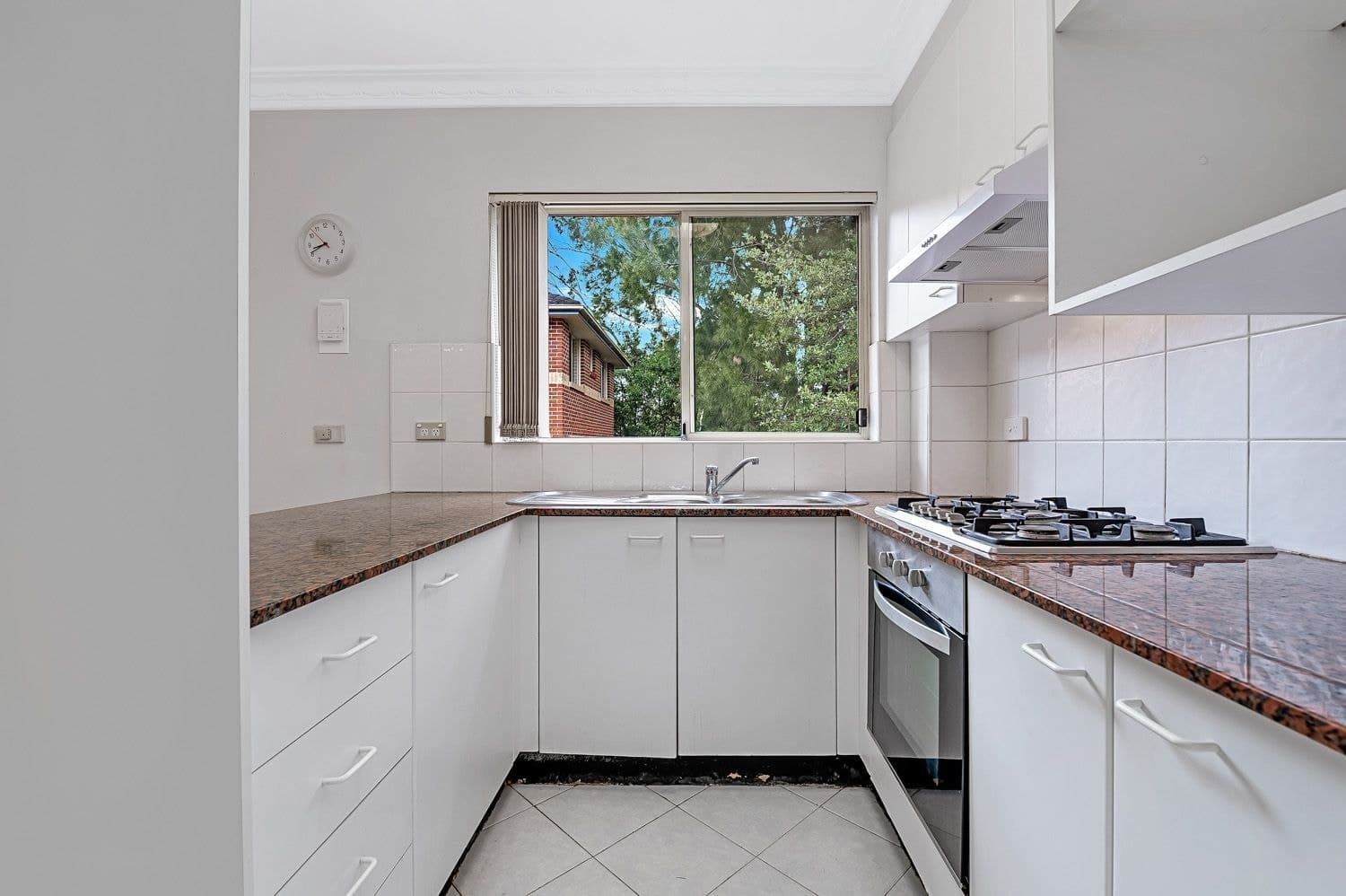 4/8-10 Bellbrook Avenue, Hornsby, Hornsby - Thumbnail 4