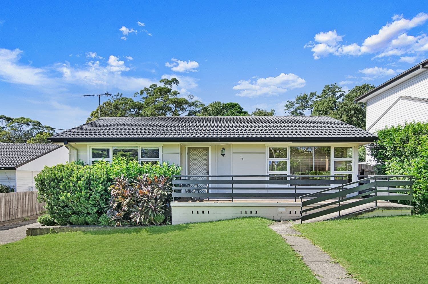 18 Warrina Street, Berowra Heights, Berowra Heights - Thumbnail 2