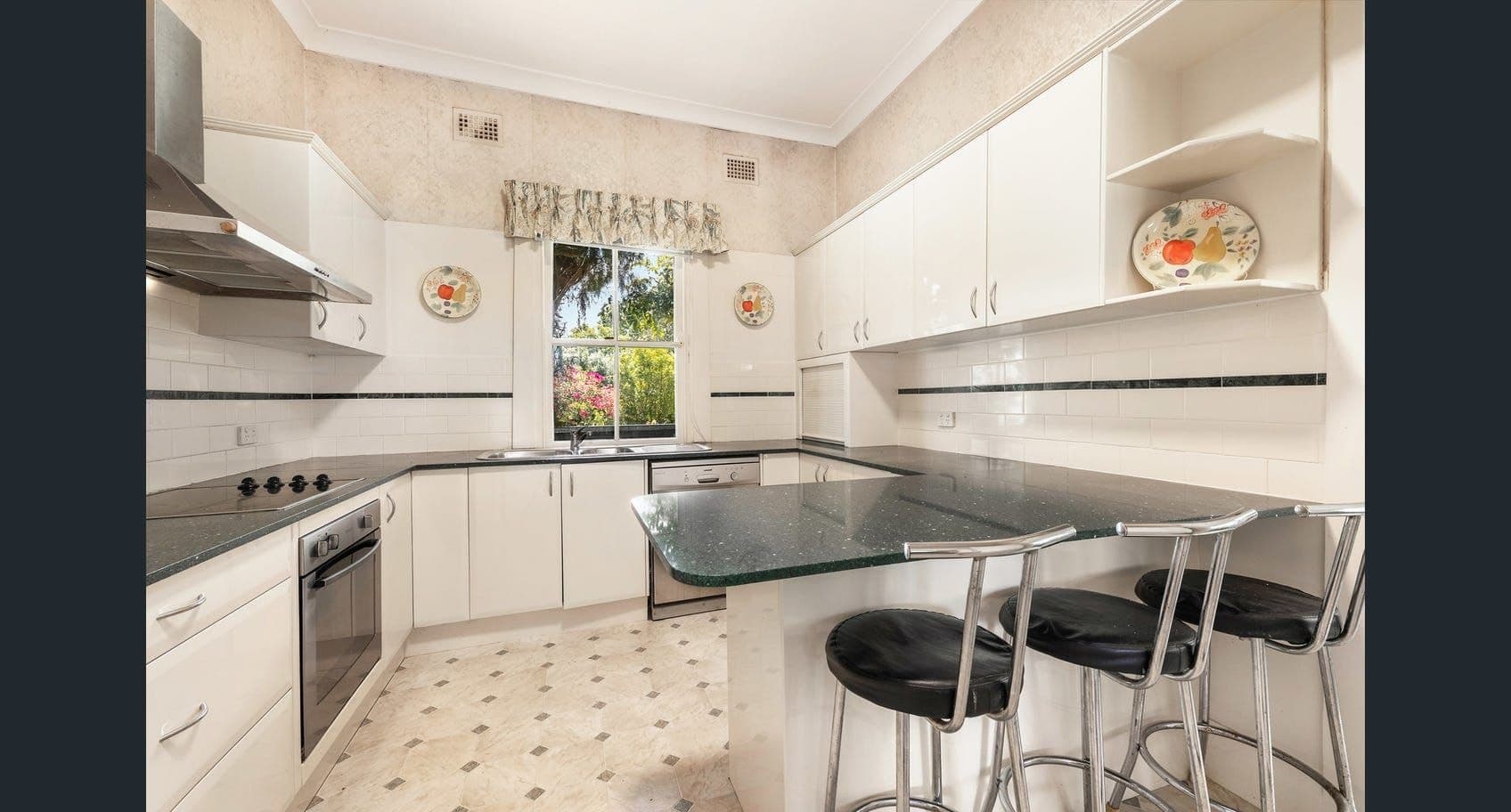 17 Russell Avenue, Wahroonga, Wahroonga - Thumbnail 3