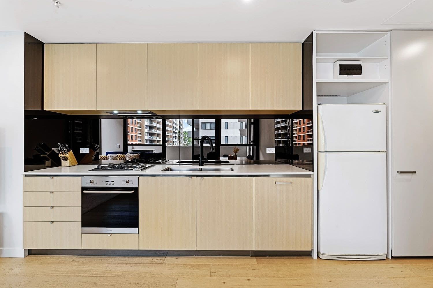53/117-119 Pacific Highway, Hornsby, Hornsby - Thumbnail 2