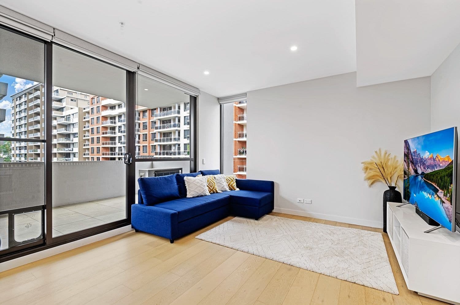 53/117-119 Pacific Highway, Hornsby, Hornsby - Thumbnail 6