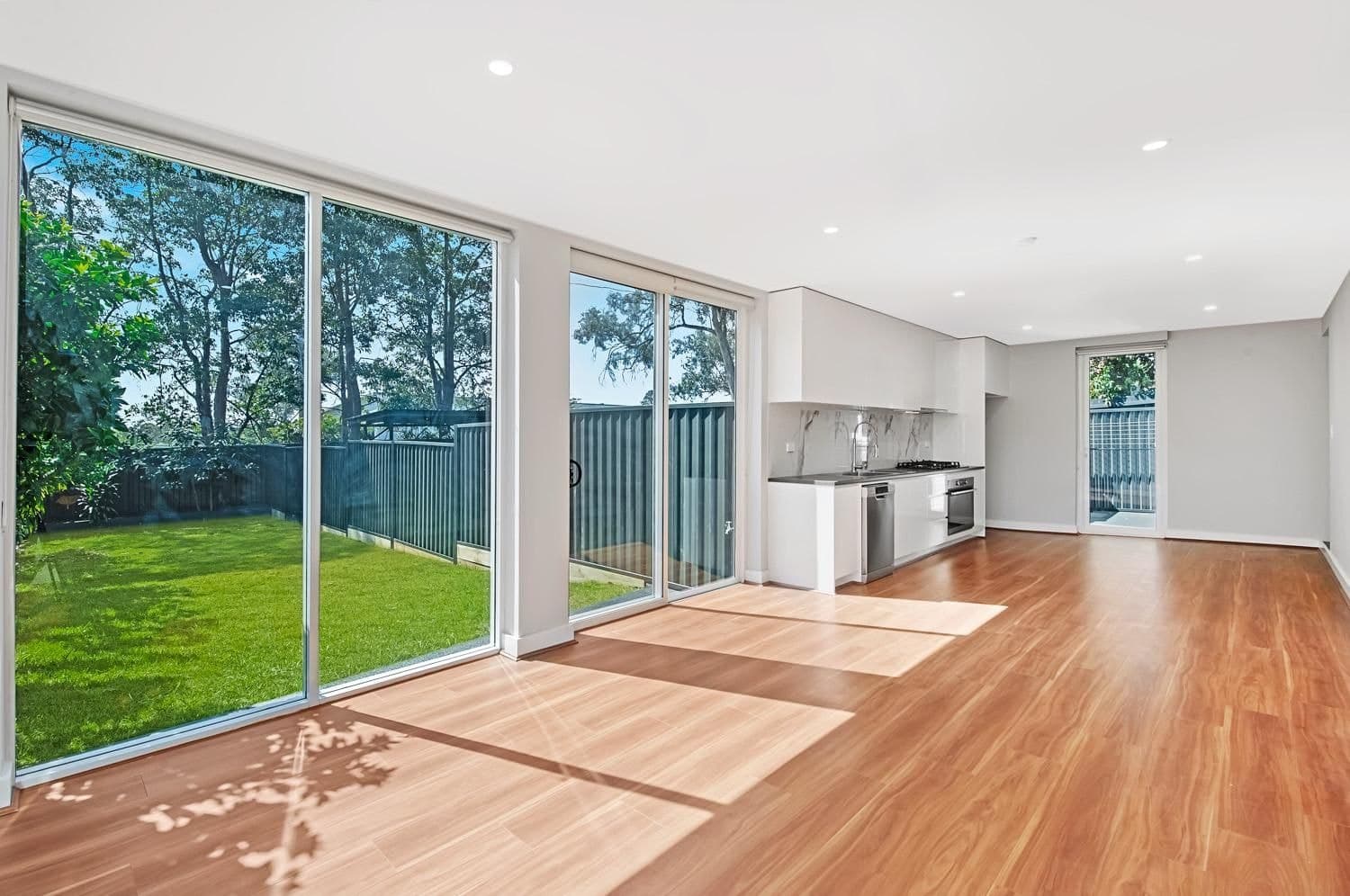 30 Duffy Avenue, Thornleigh, Thornleigh - Thumbnail 4