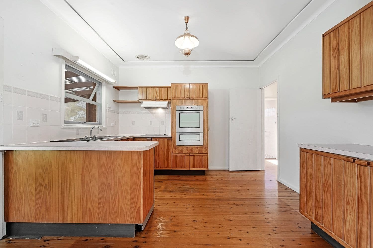 23 Meredith Avenue, Hornsby Heights, Hornsby Heights - Thumbnail 3