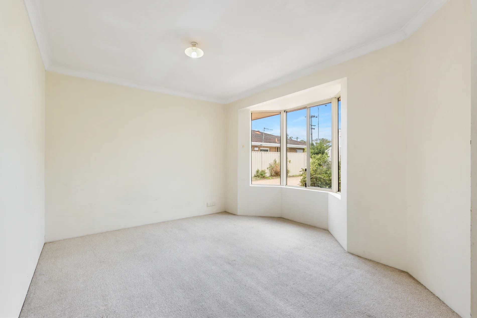 6/27 Falkirk Avenue, MAYLANDS WA 6051, Dianella - Thumbnail 2