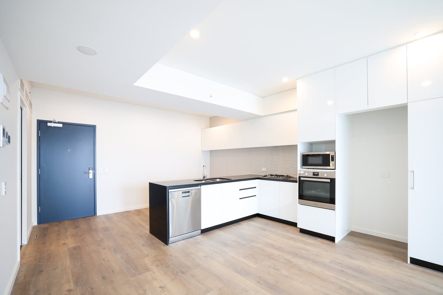 605/116 Waymouth Street, Adelaide SA 5000, Adelaide - Image 1