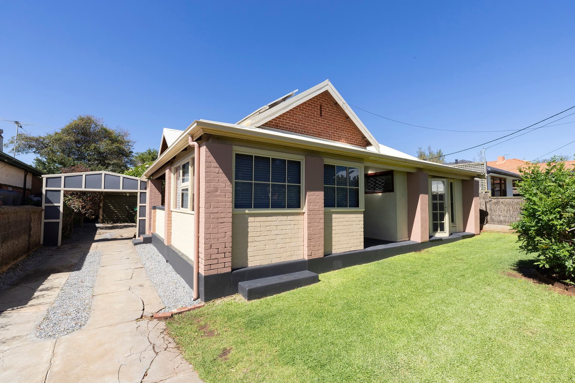 35 Waratah Street, Seacliff - Image 1