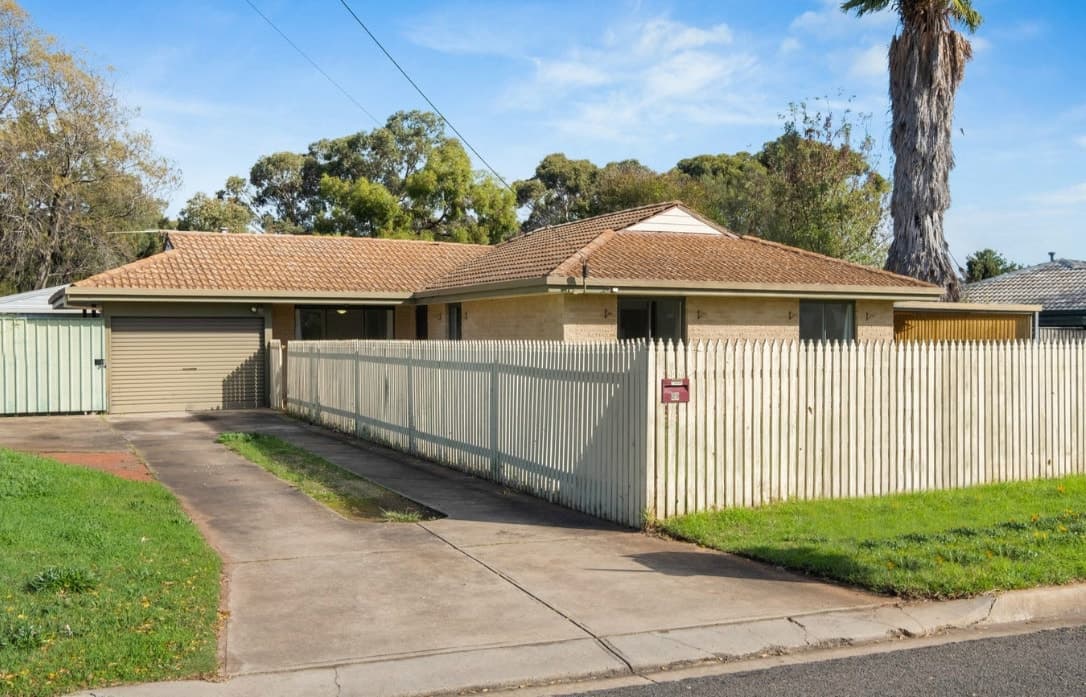 20 Sugarbush Road, Reynella - Image 1