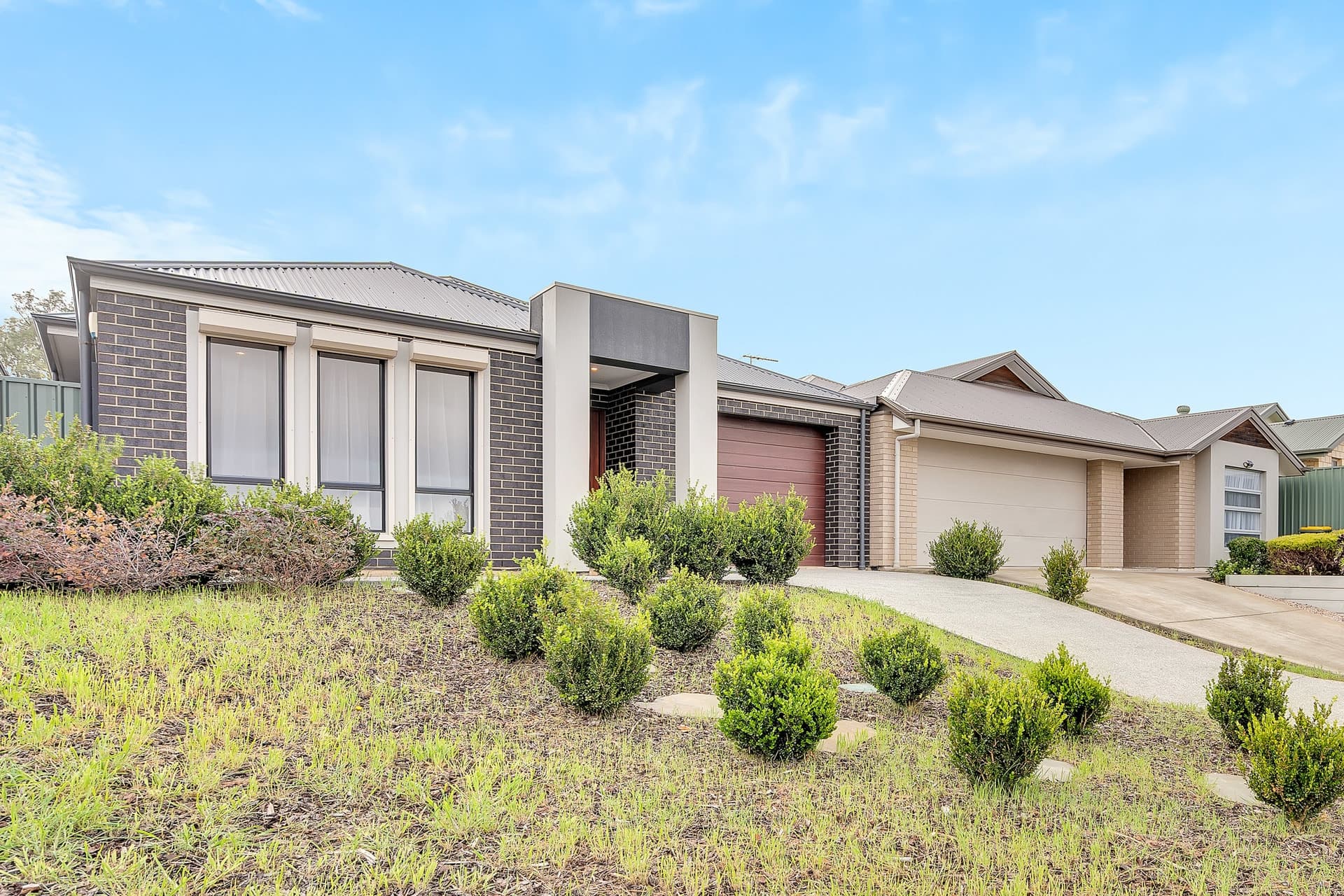 3 Seaway Road, Hallett Cove - Thumbnail 2