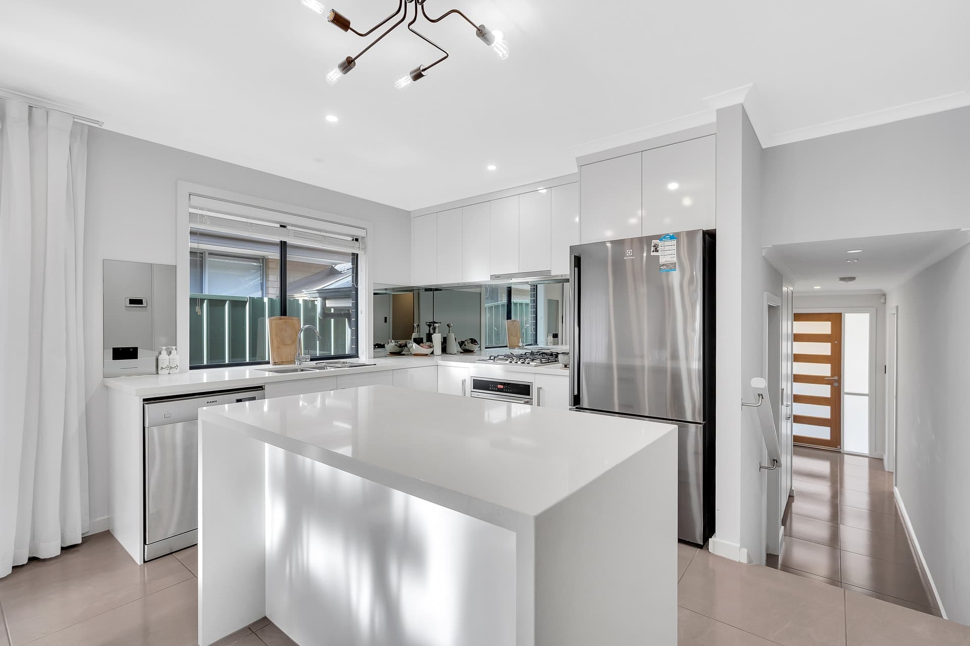 3 Seaway Road, Hallett Cove - Thumbnail 7
