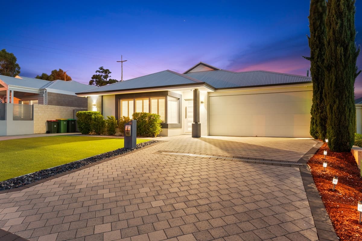 38 Laurina Way, BEELIAR, Beeliar - Image 1