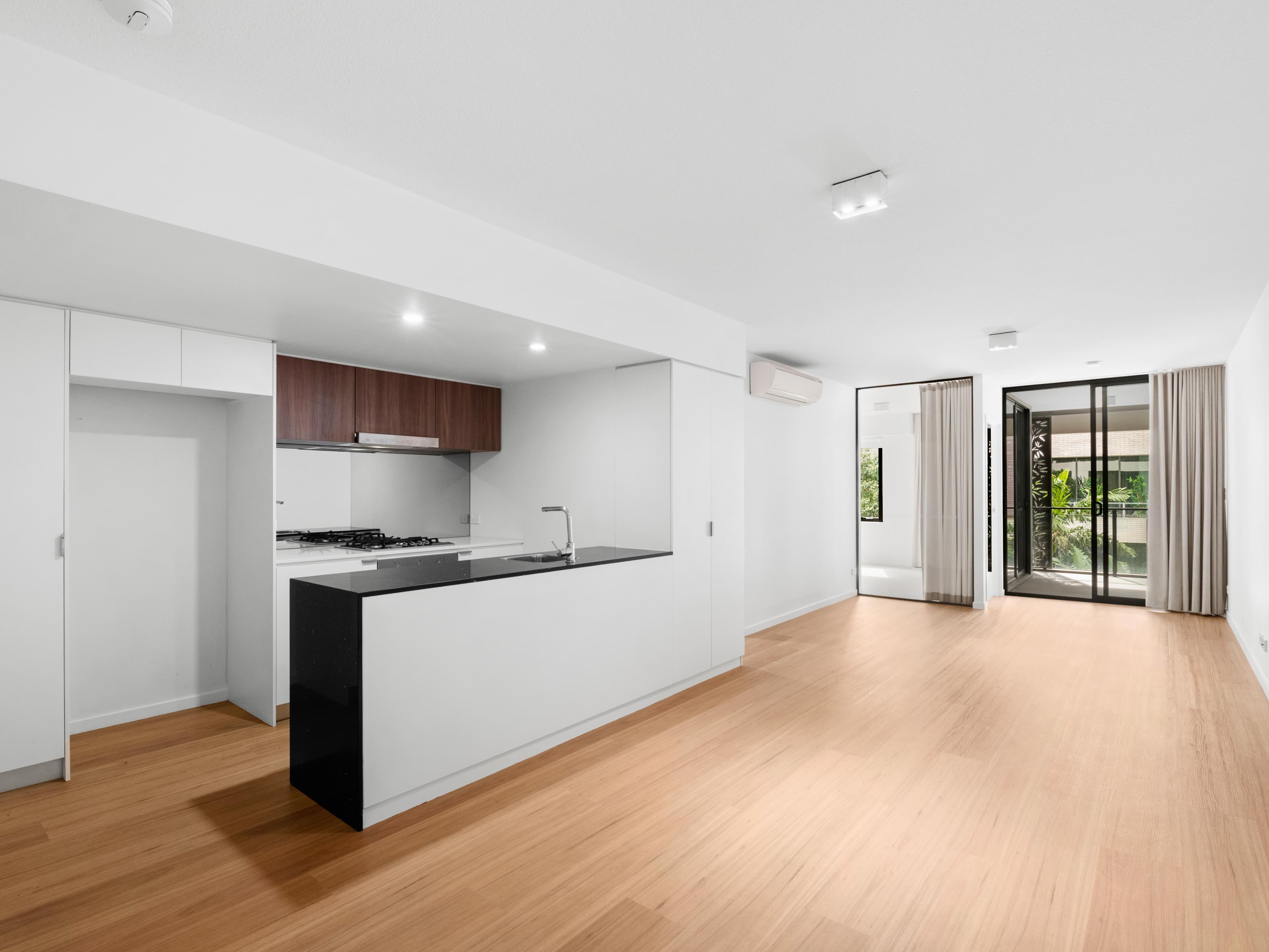 312/38 Helen Street, Teneriffe - Thumbnail 2