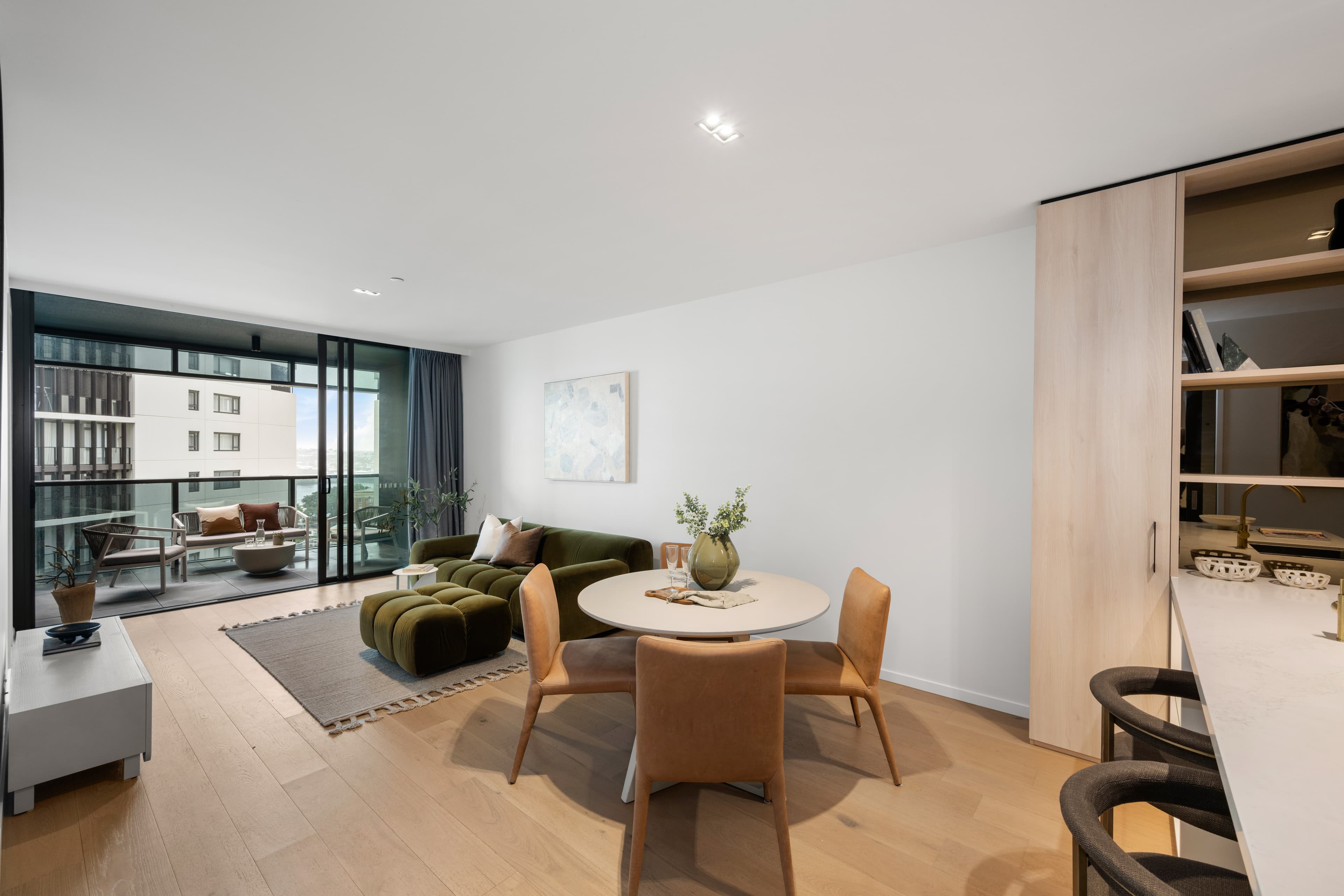 1008/20 Festival Place, Newstead - Thumbnail 2
