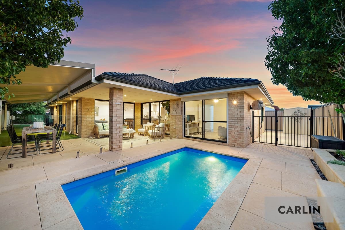 12 Belmore Bend, AUBIN GROVE, Aubin Grove - Image 1