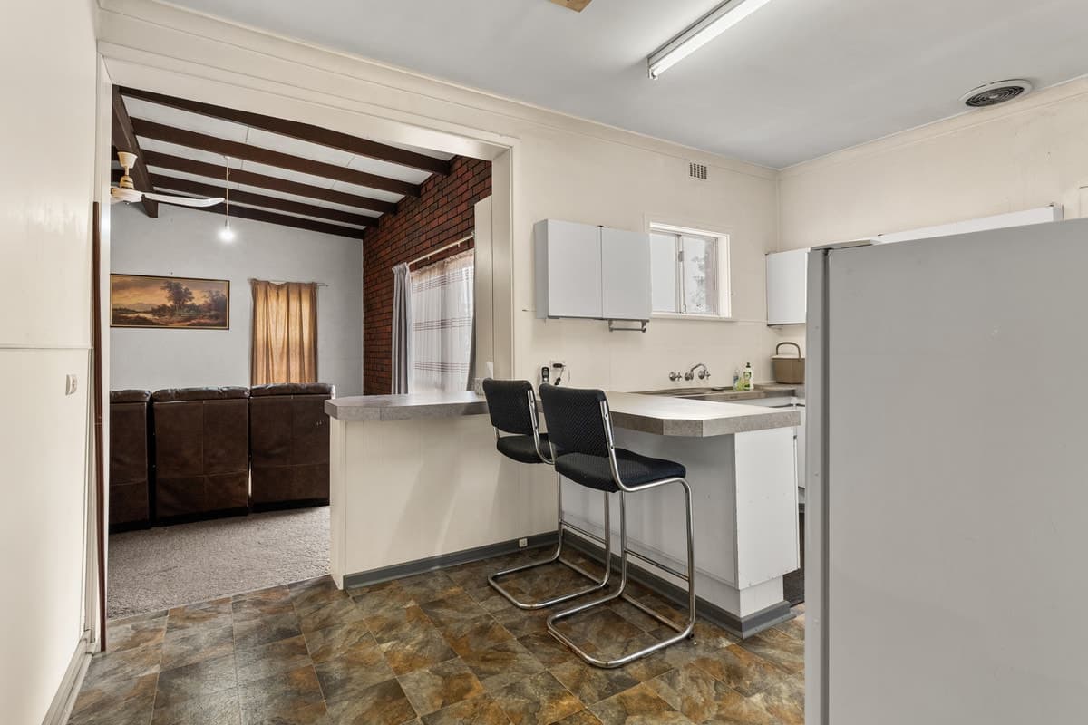 41 Patchett Street, CLOVERDALE, Cloverdale - Thumbnail 3