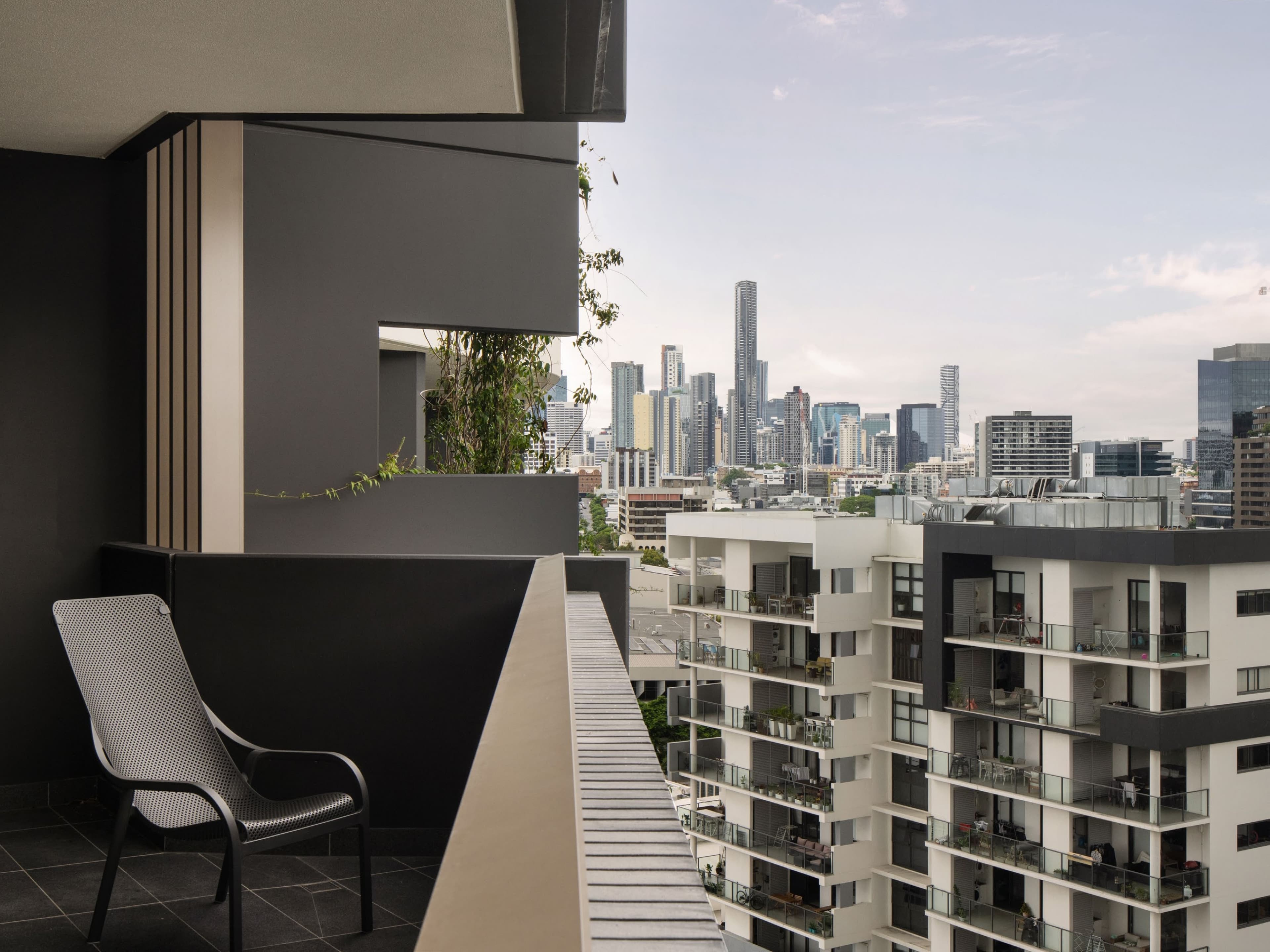 1205/20 Wyandra Street, Newstead - Thumbnail 6