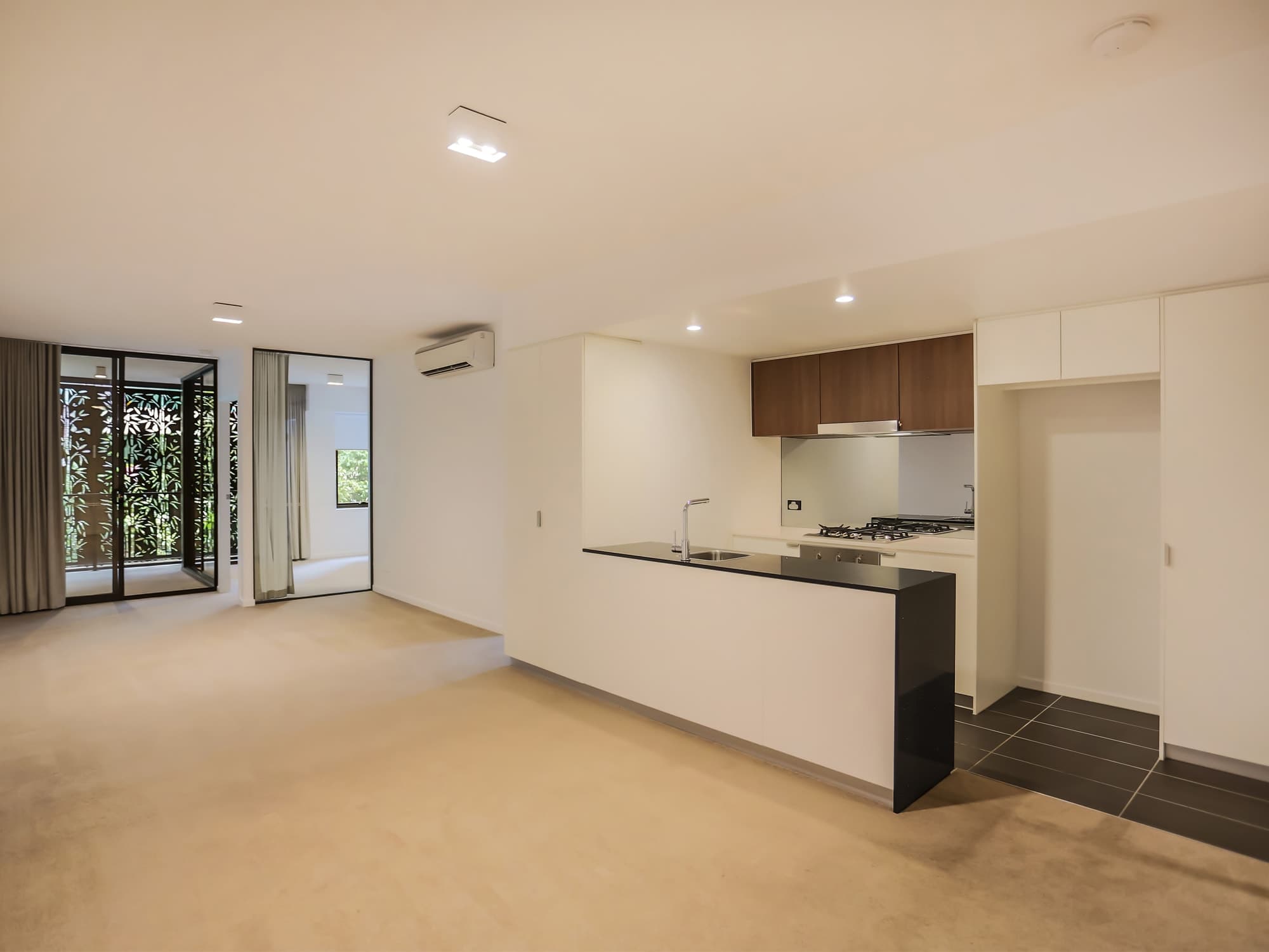 215/38 Helen Street, Teneriffe - Thumbnail 2