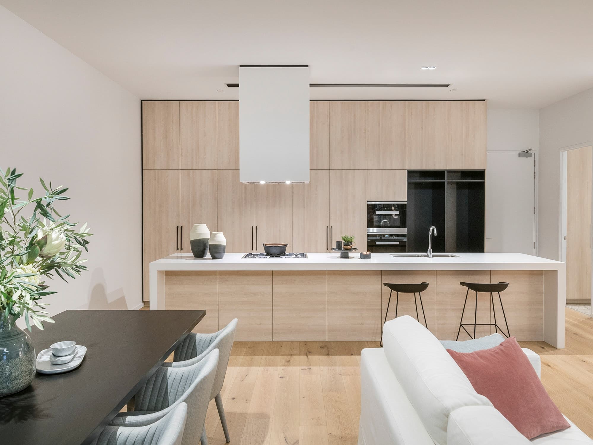 1506/18 Longland Street, Newstead - Thumbnail 3